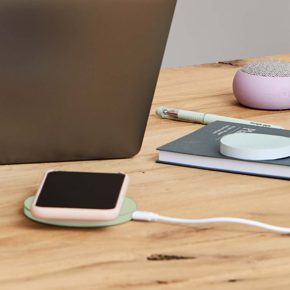 Kreafunk Wicharge 2 Wireless Qi Charger 15W - Dusty Olive 3