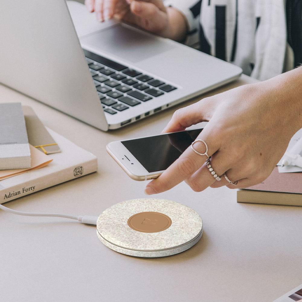 Kreafunk Wicharge 2 Wireless Qi Charger 15W - Wheat 3
