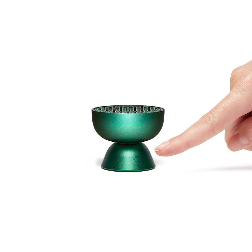 Lexon Tamo Infinitely Pairable Bluetooth Speaker - Green 3