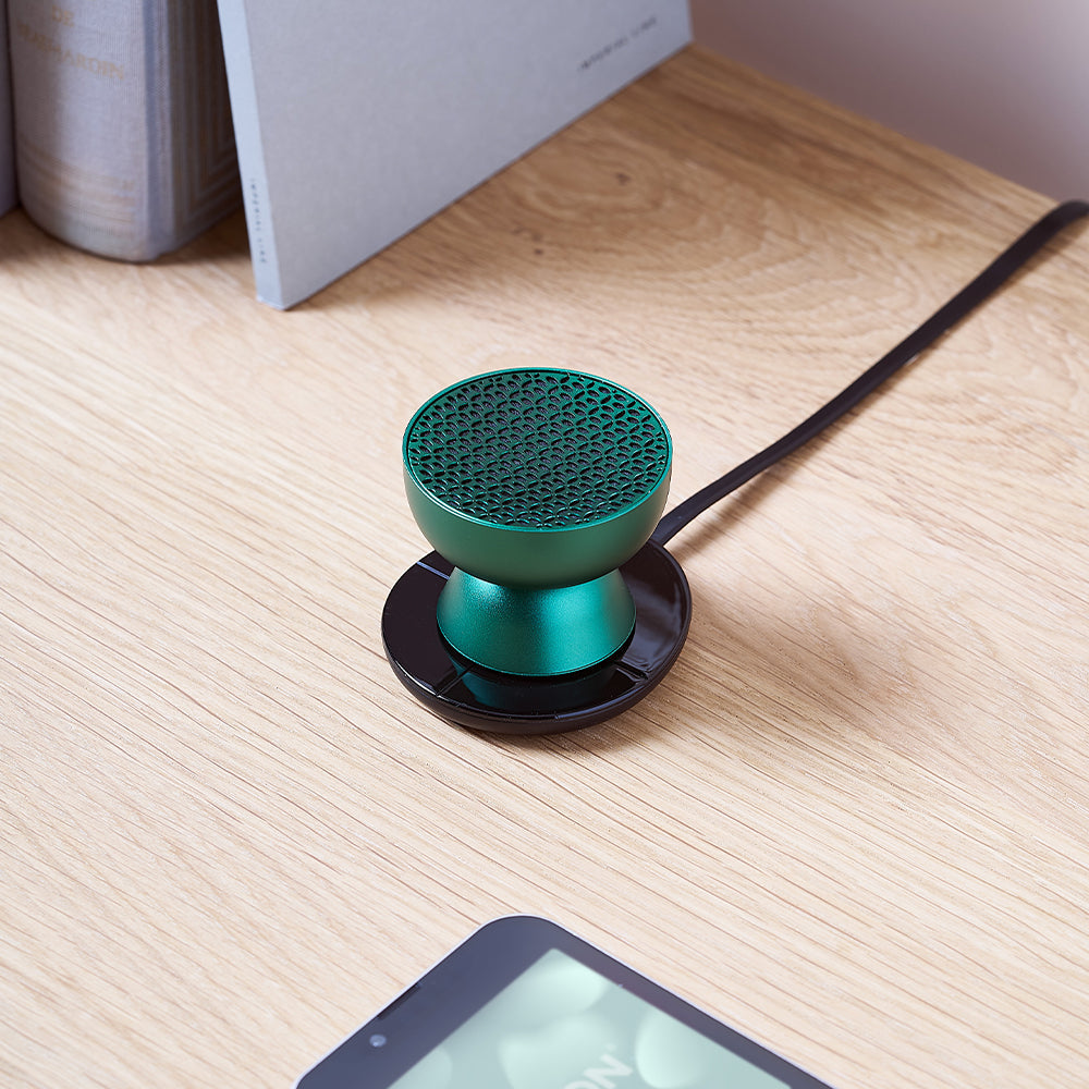 Lexon Tamo Infinitely Pairable Bluetooth Speaker - Green 5