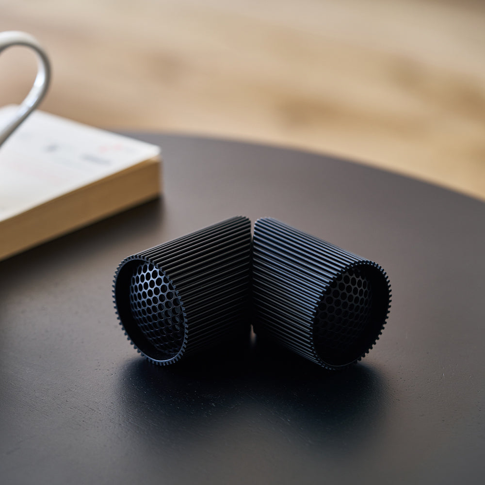 Lexon Ray Set Of Magnetic Bluetooth Speakers - Black 4