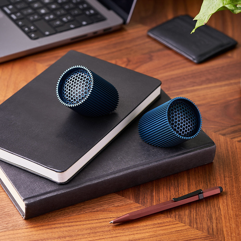 Lexon Ray Set Of Magnetic Bluetooth Speakers - Blue 4