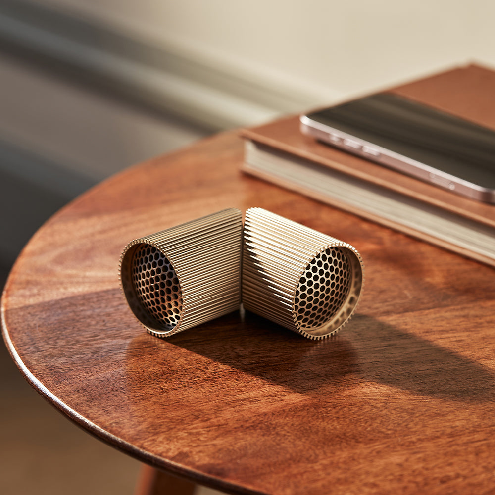 Lexon Ray Set Of Magnetic Bluetooth Speakers - Gold 5