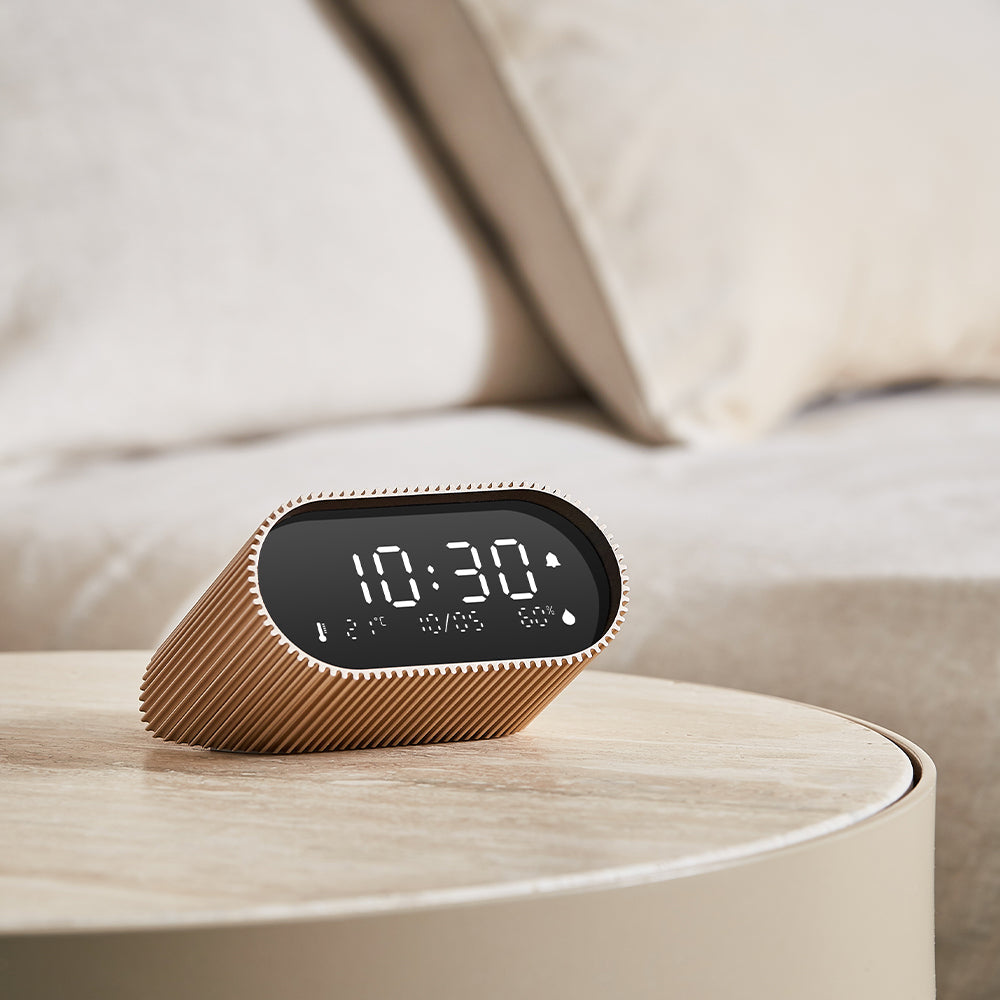 Lexon Ray Clock Lcd Alarm Clock With Temperature / Humidity Display - Gold 5