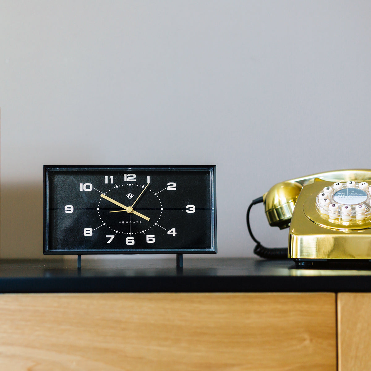 Newgate Wideboy Alarm Black - Reverse Dial 3