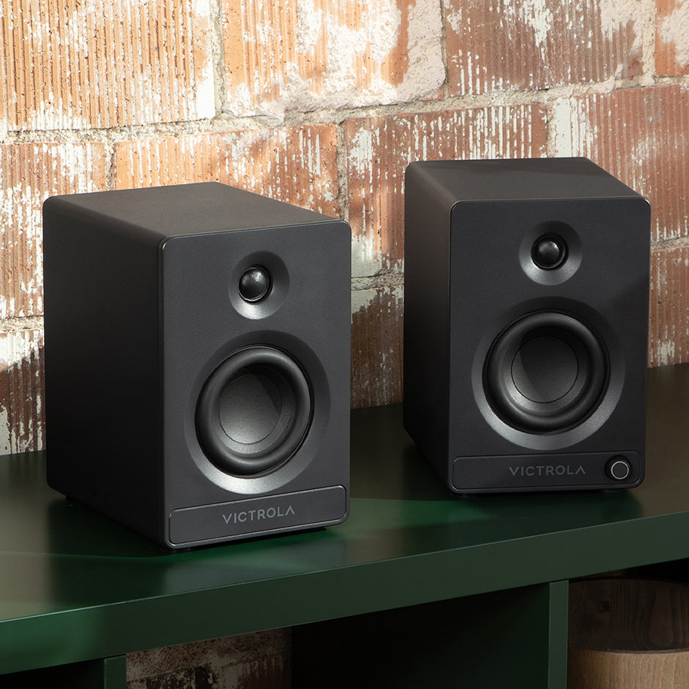 Victrola Automatic Turntable + Victrola Tempo Bookshelf Speakers Bundle - Black 3