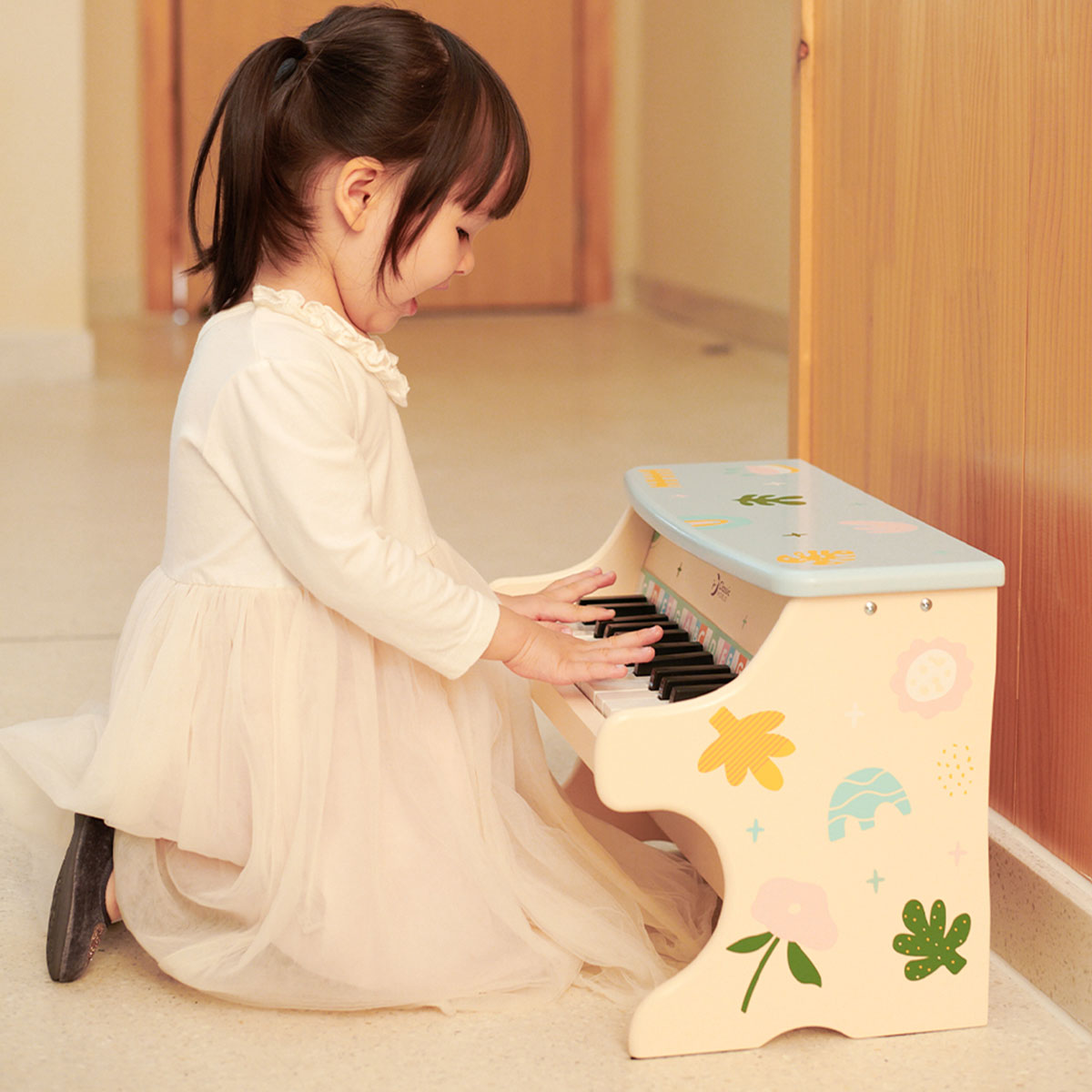 Classic World Iris Piano 3