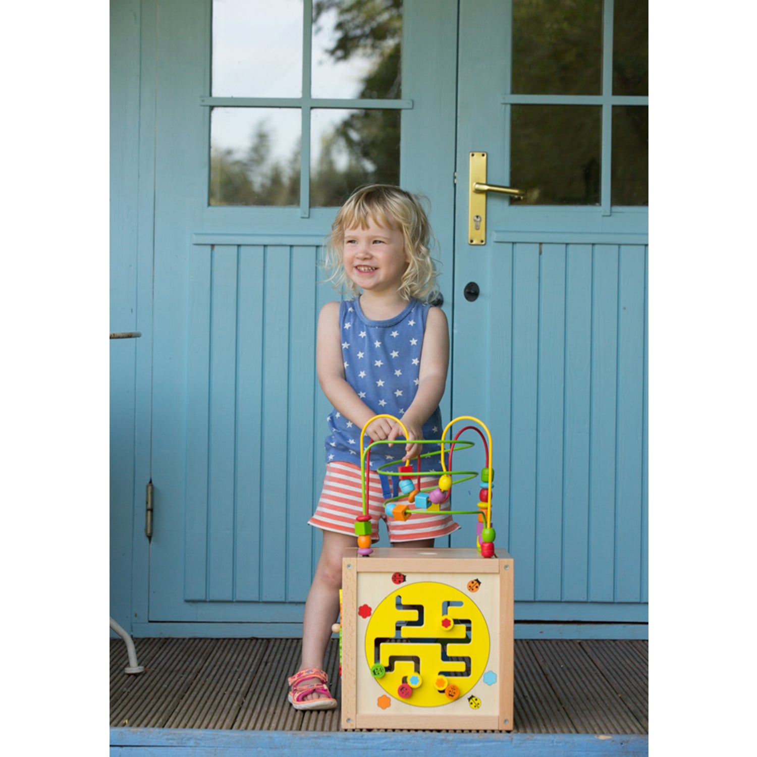 Classic World Multi-Activity Cube 4