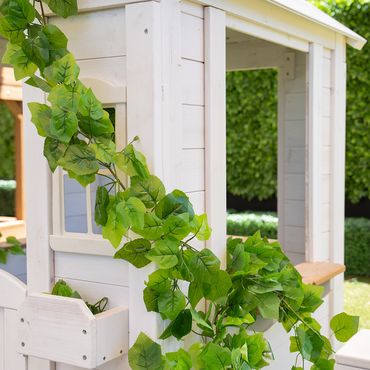 Lifespan Kids Teddy Cubby House in White (V2) with Floor 5