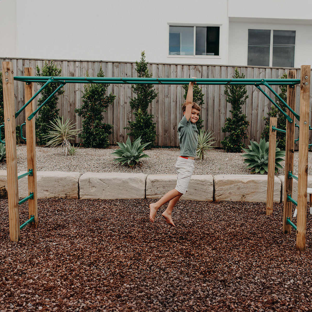Lifespan Kids Amazon 3.0m Monkey Bar Set 6