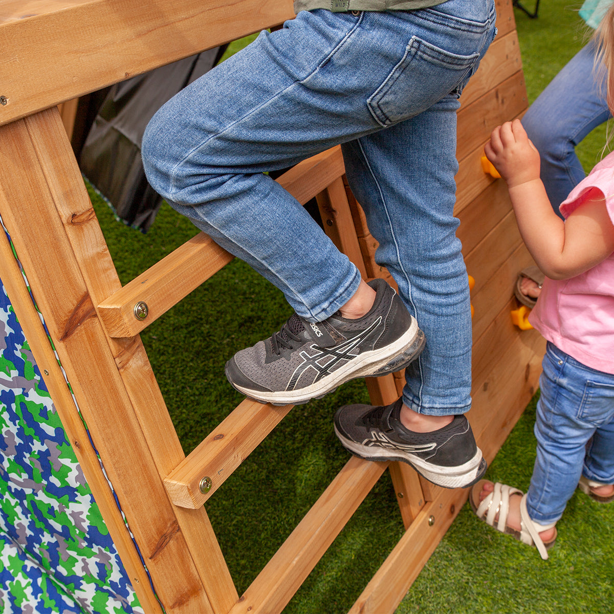 Lifespan Kids Cooper Climbing Frame with 1.8m Green Slide 12