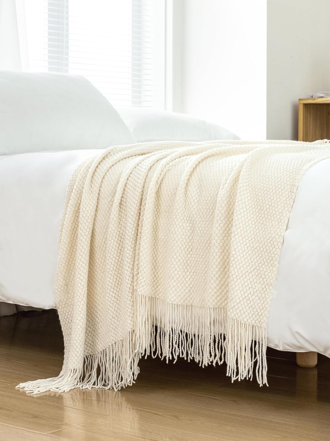 Micro Plush Knitted Woven Throw Blanket - Snow 4