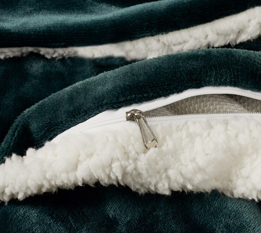 2-in-1 Teddy Sherpa Quilt Cover Set (Emerald Green, Single) 4