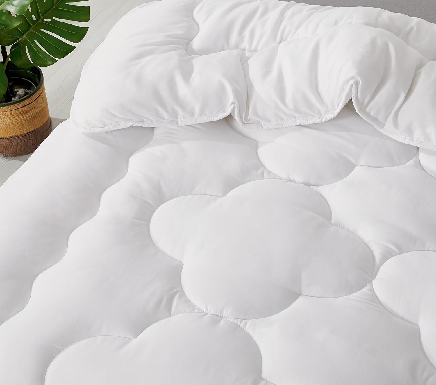 Ultra-Warm Bamboo-Blend Winter Quilt 500GSM - Hypoallergenic, Breathable & Dust-Mite Resistant Quilt 4