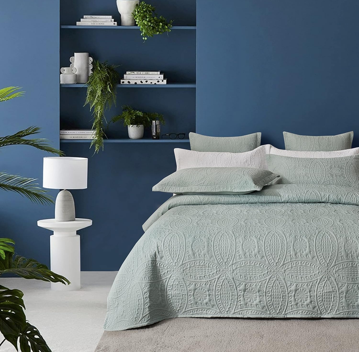 Lisbon Quilted 3-Piece Embossed Coverlet Set (Sage Green, Double/Queen)