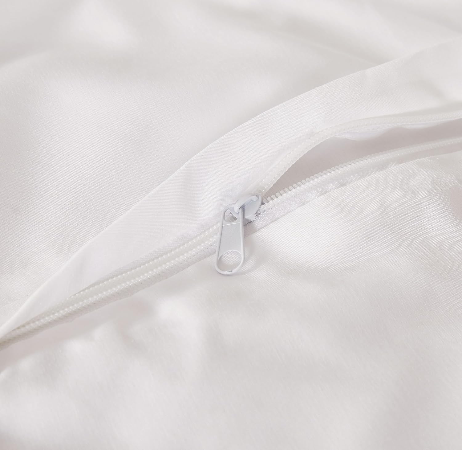 Bamboo Microfibre Quilt Cover Set - White - Queen 3