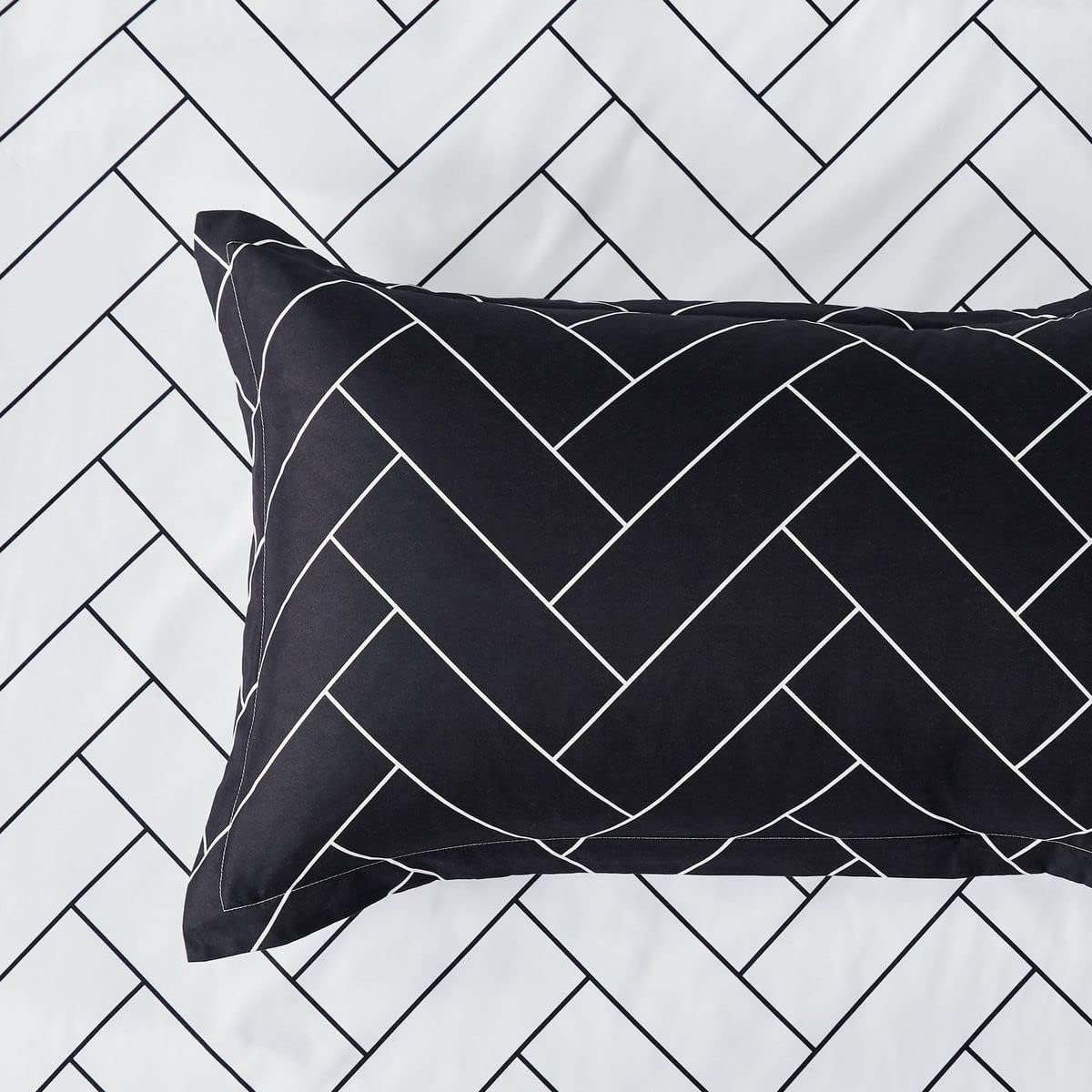 Print Microfibre Quilt Cover Set (3Pcs) - Ultra Soft, Comfy, Luxurious Duvet Cover with Zipper Closure - Elegant Design Quilt Cover Set for Bedding - Glen - Queen Size 3