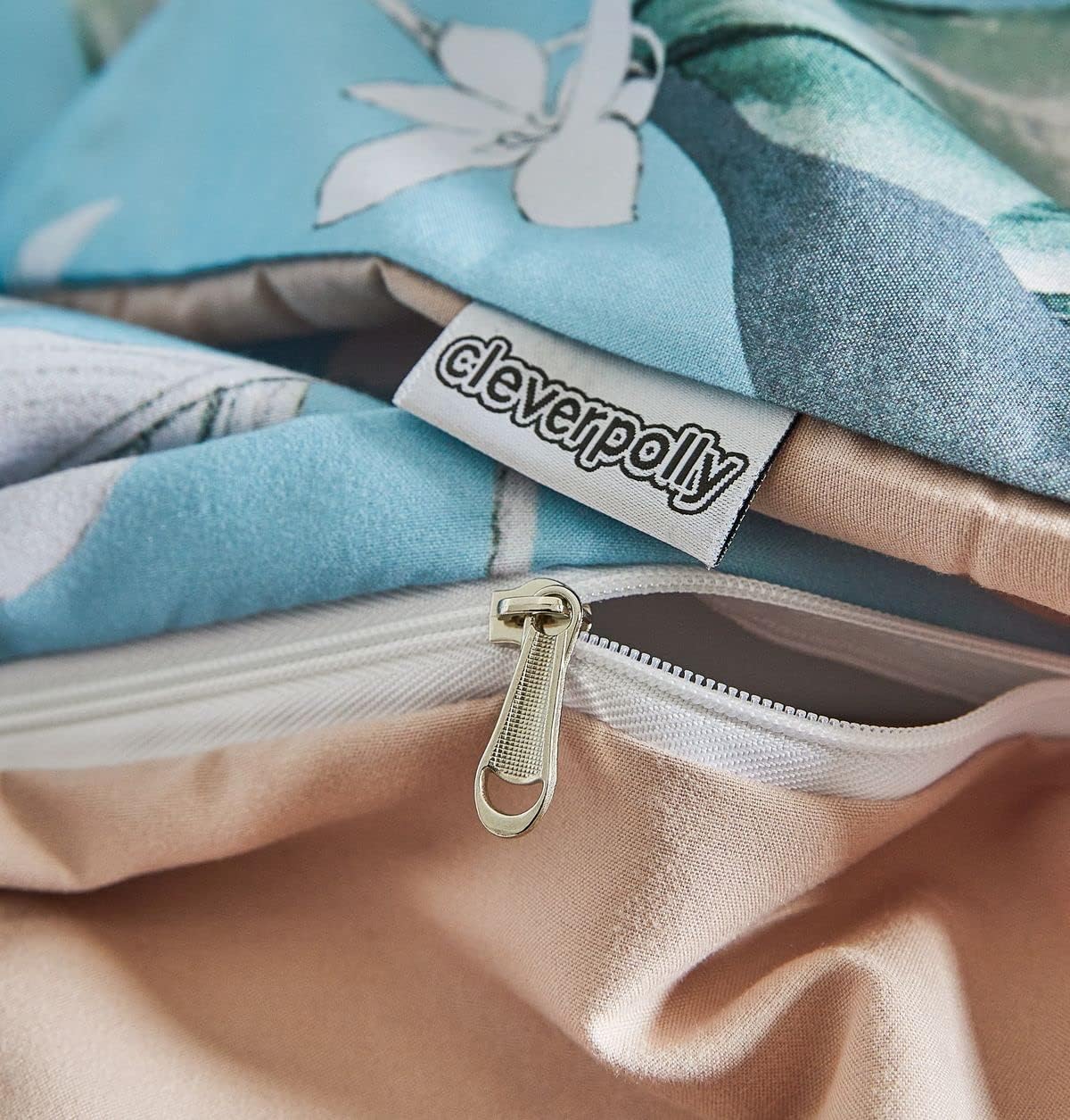 Botanical Microfibre Quilt Cover Set (3Pcs) - Sarah - Queen Size 4