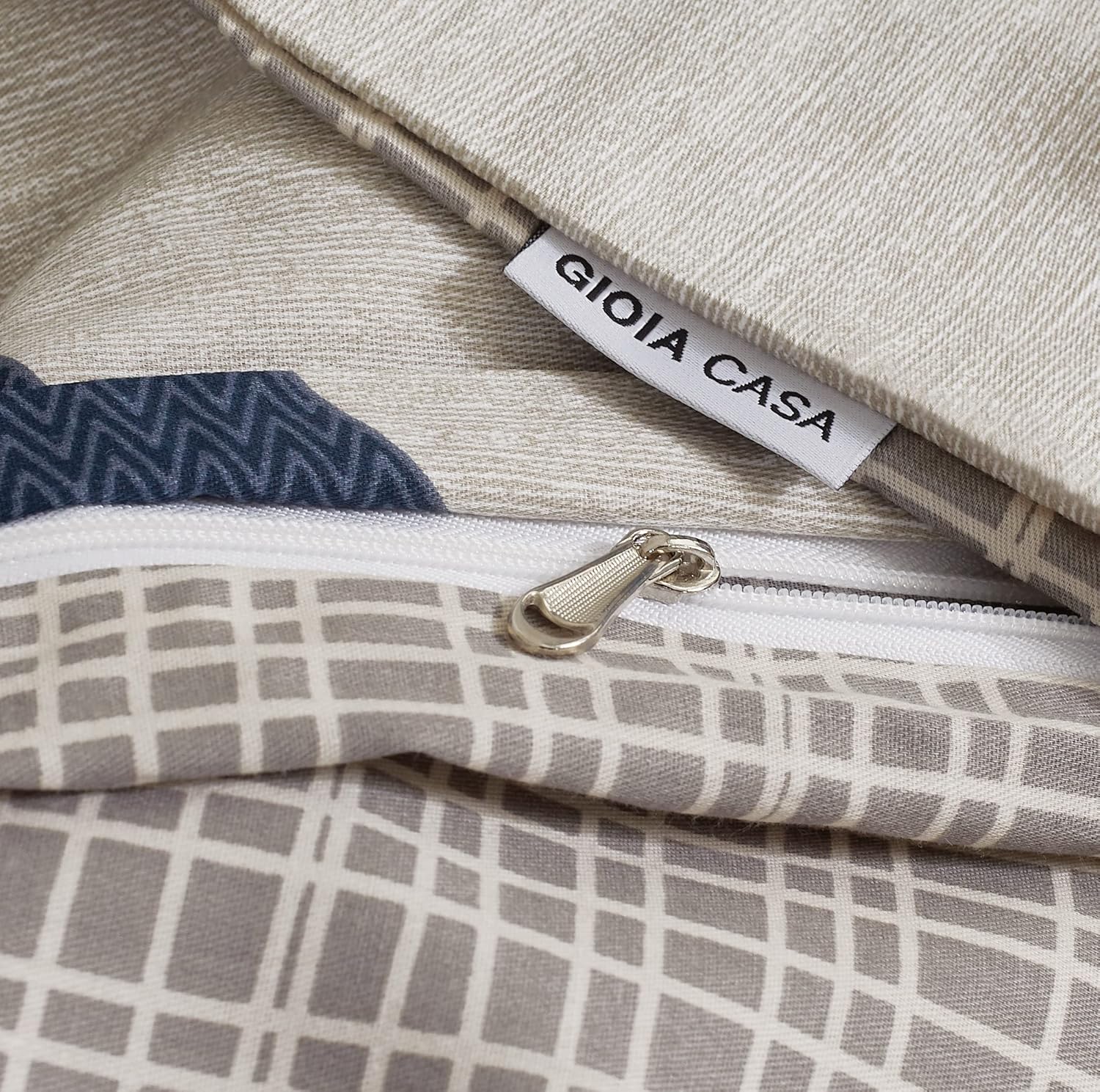 100% Cotton Oliver Reversible Printed Quilt Cover Set - King Size 5