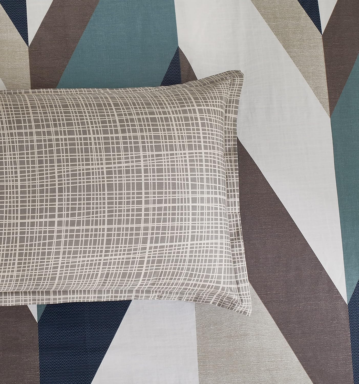 100% Cotton Oliver Reversible Printed Quilt Cover Set - King Size 7