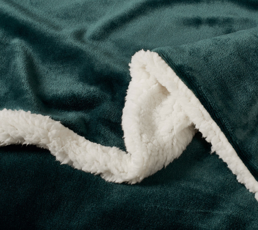 2-in-1 Teddy Sherpa Quilt Cover Set (King Size - Emerald Green) 5