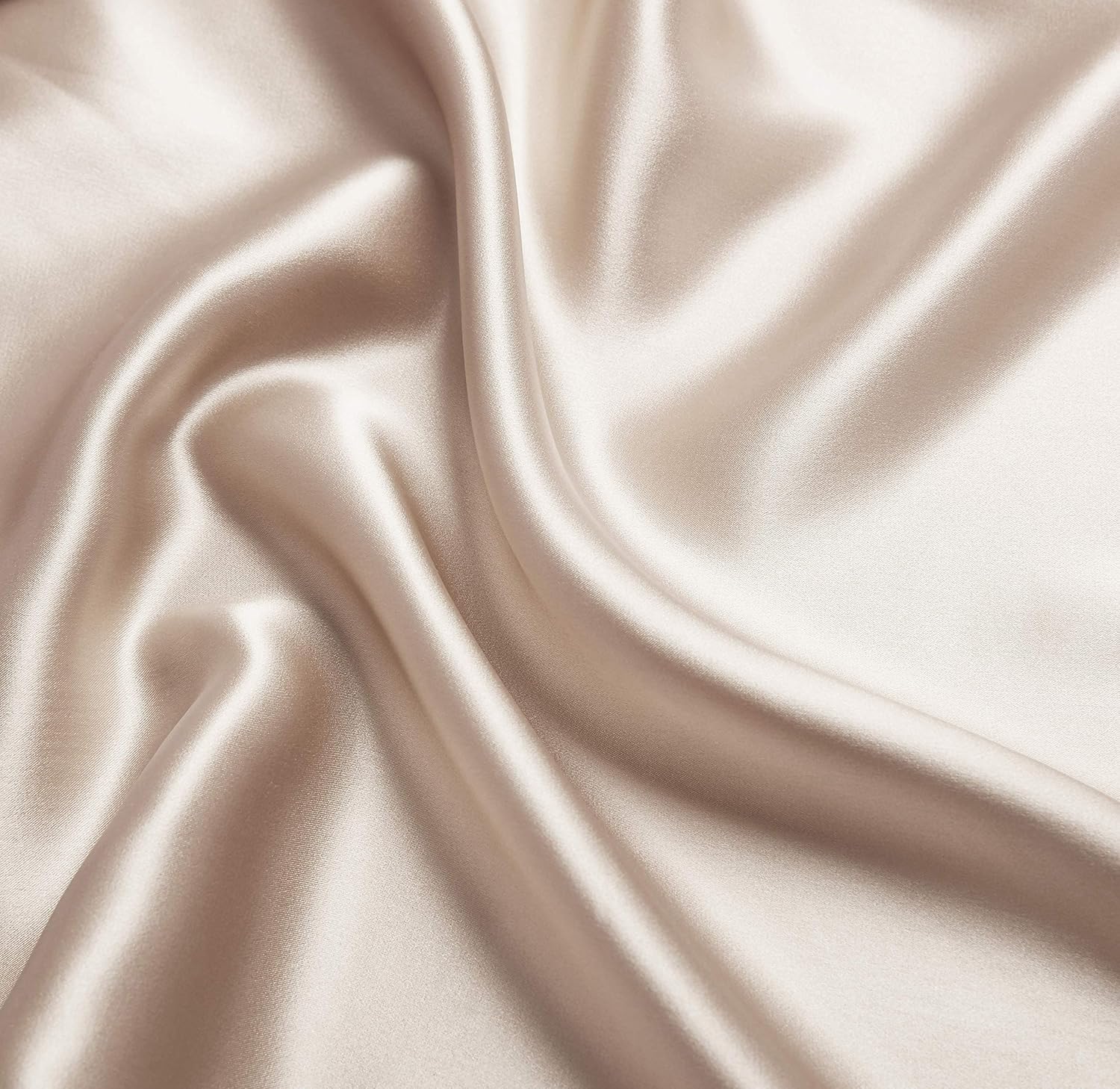 Luxury Pillowcase - 100% Pure Mulberry Silk on Both Sides - Champagne 4