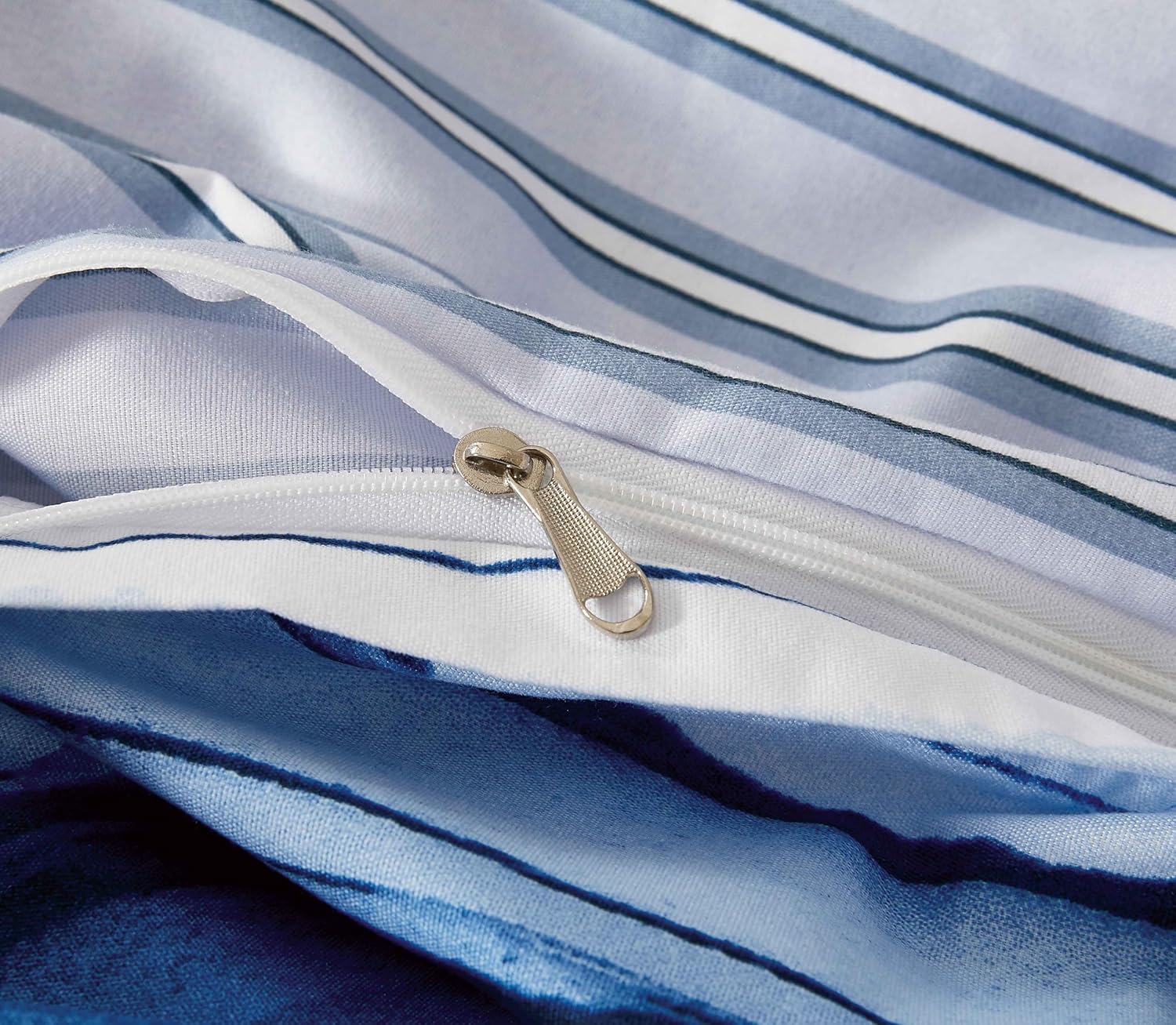 Print Microfibre Quilt Cover Set - Ultra Soft with Zipper Closure (Ethan, Super King Size) 4