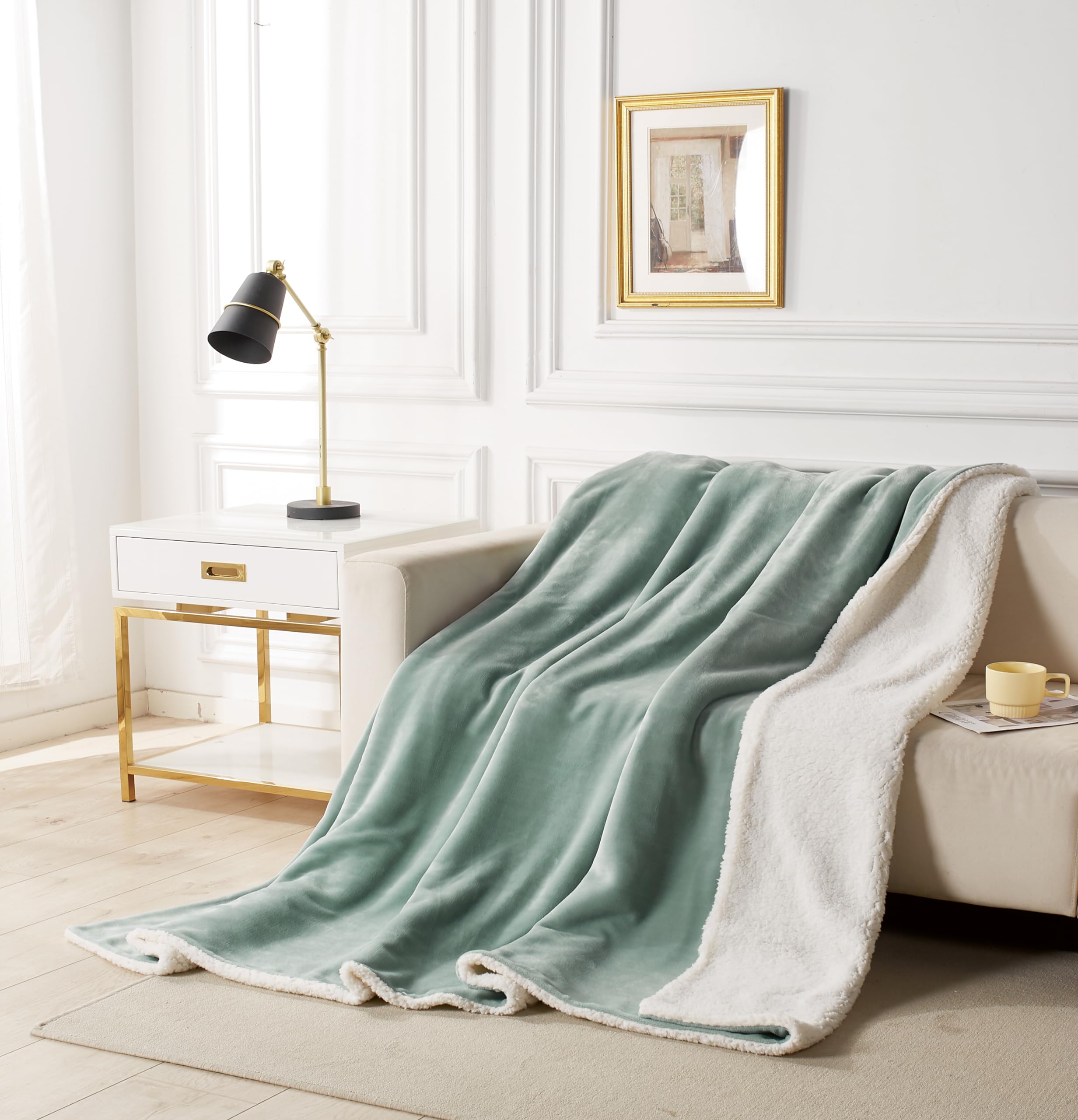 2-in-1 Teddy Sherpa Quilt Cover Set (Sage Green, Super King) 8