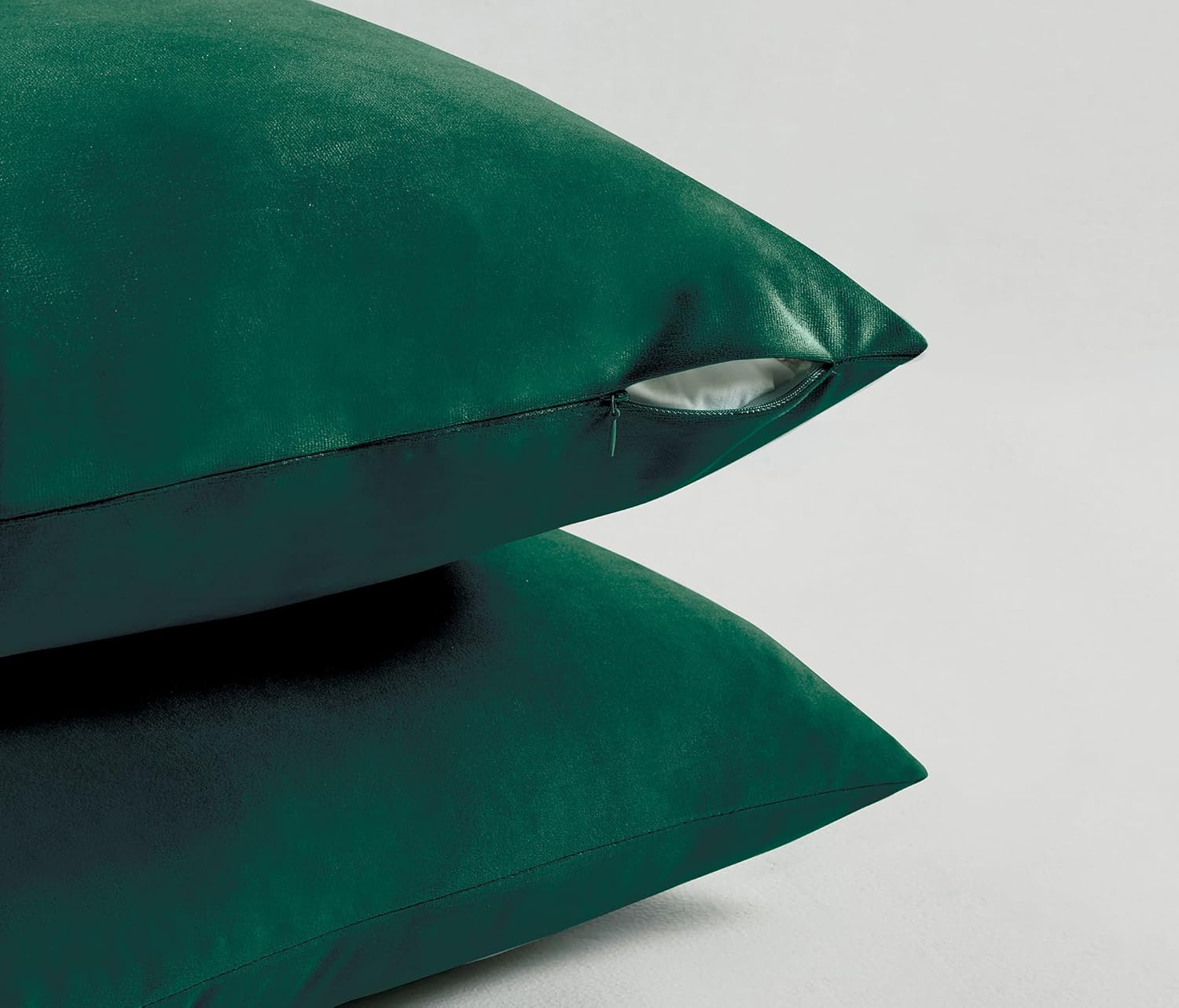 Twin-Pack Velvet Cushion Covers - Soft Microfibre Cushion Covers with Hidden Zipper (Emerald Green, 45cm*45cm) 3