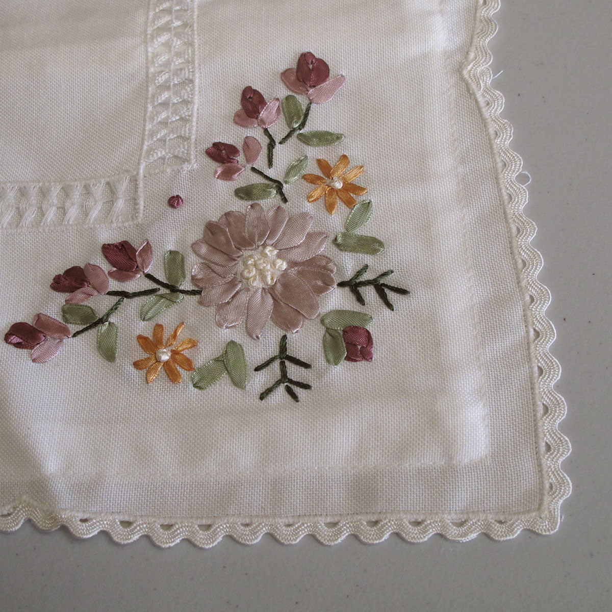 Victoriana Cream Applique Embroidered Table Topper 85 x 85 cm 3