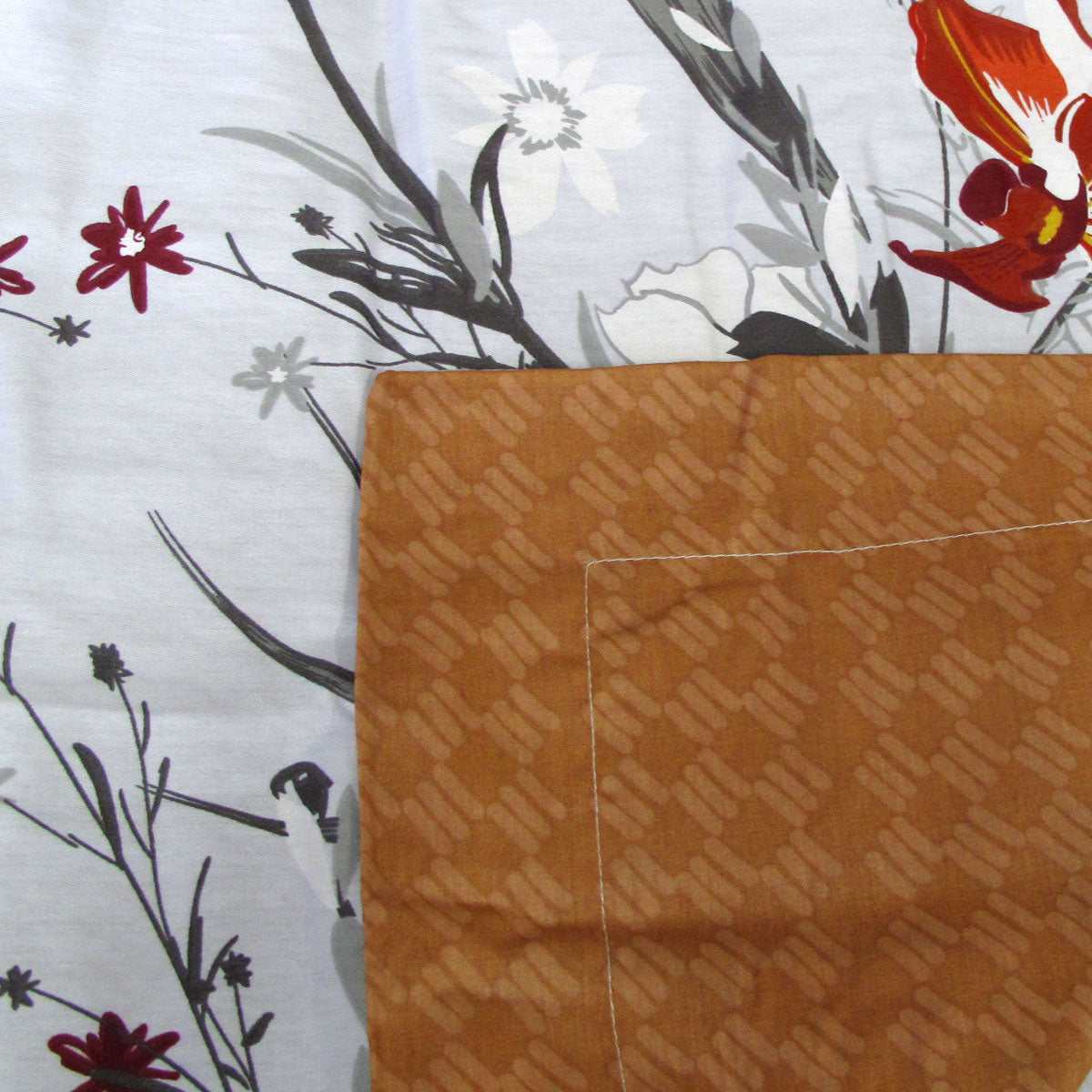 300TC Boronia Silver Reversible Cotton Quilt Cover Set Queen 3