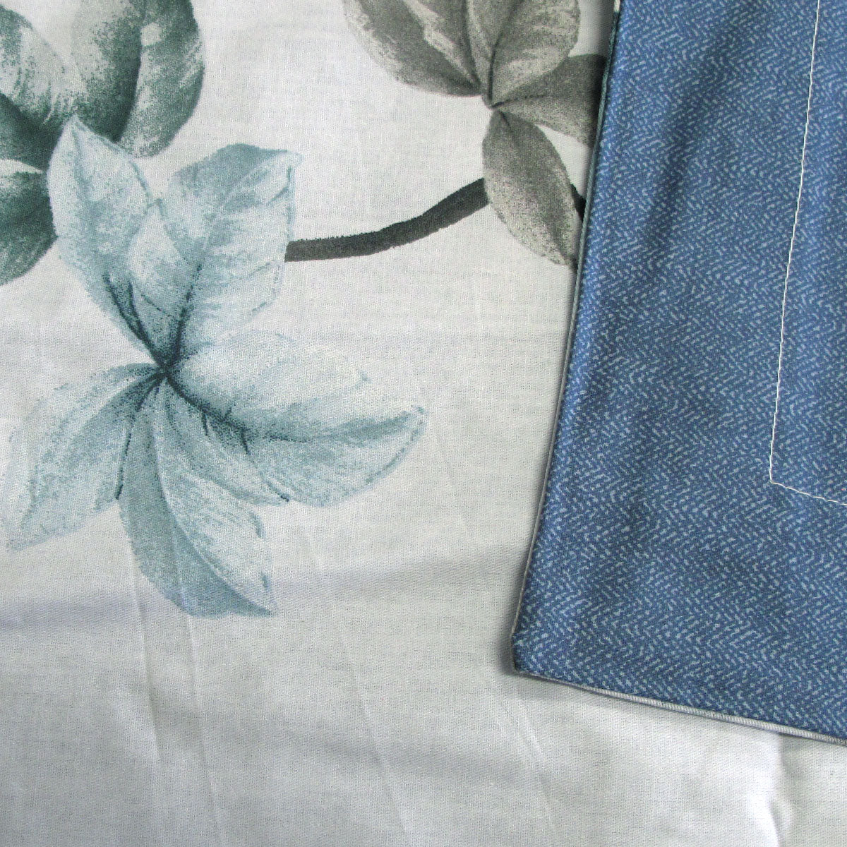 300TC Milla Blue Reversible Cotton Quilt Cover Set Queen 3