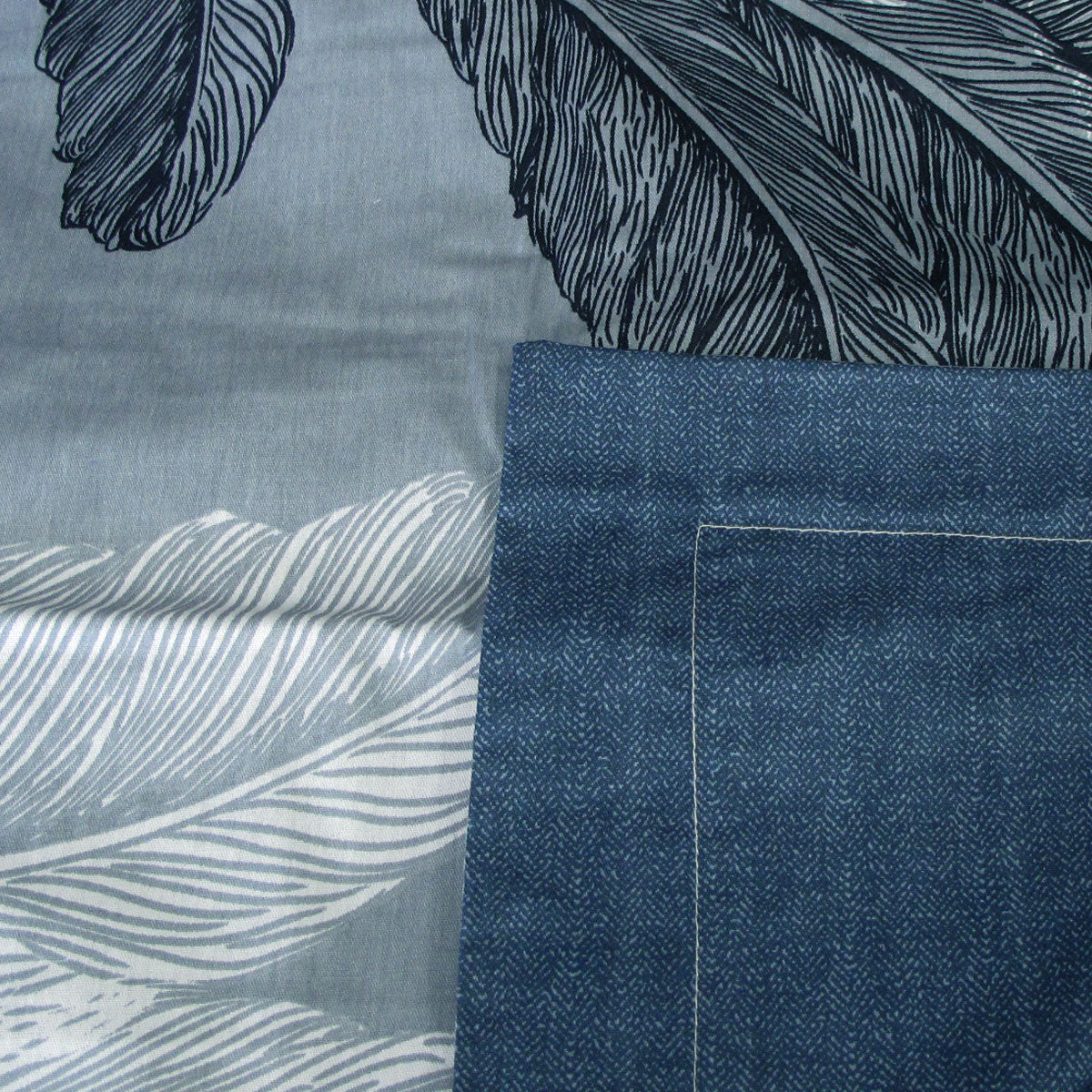 300TC Palm Leaf Blue Reversible Cotton Quilt Cover Set King 3