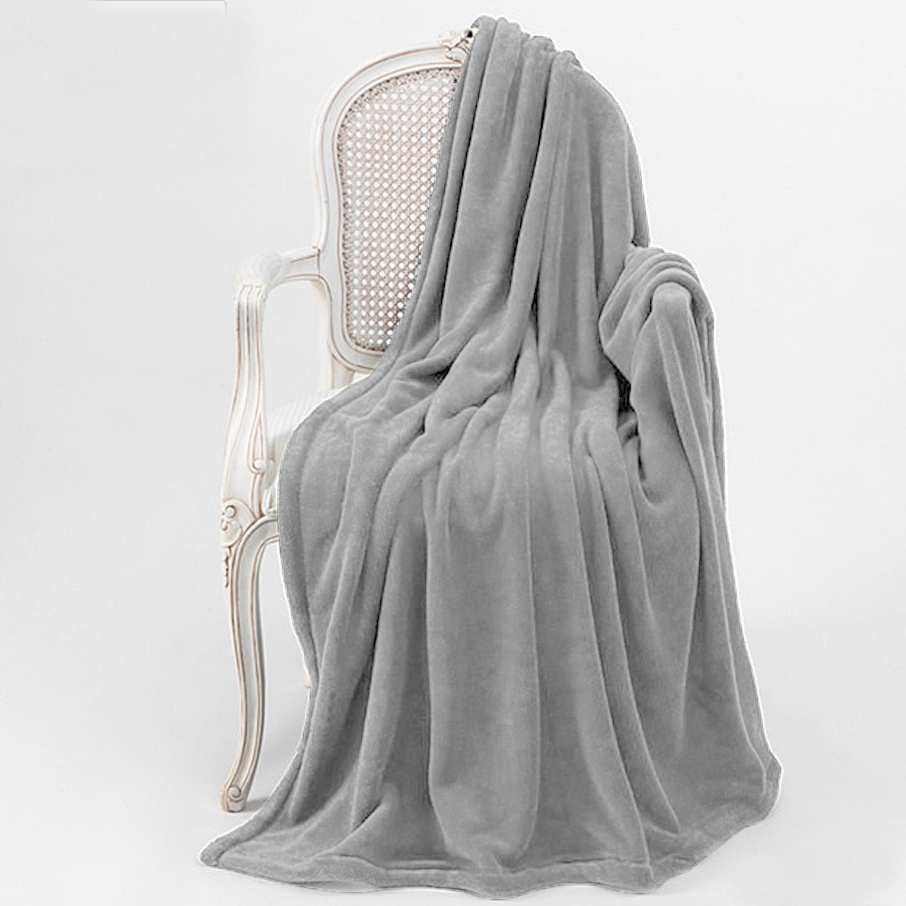 Bambury Microplush Throw Rug Silver