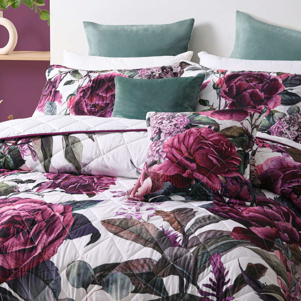 Bianca Abigail Berry Floral Printed Quilted Bedspread Set Queen 3