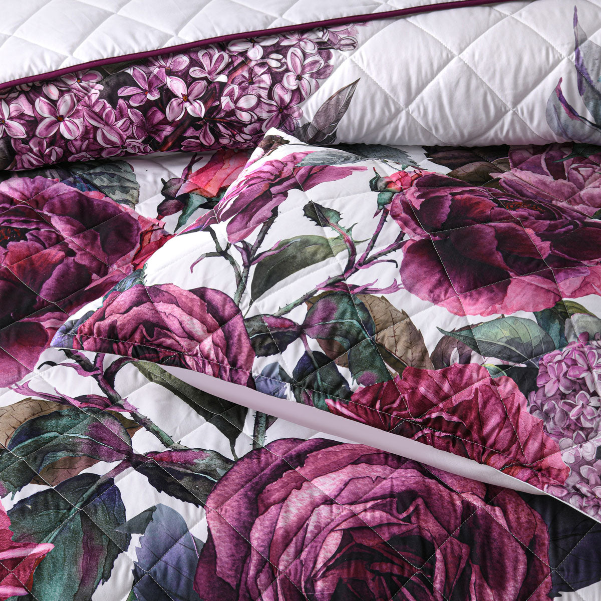 Bianca Abigail Berry Floral Printed Quilted Bedspread Set Queen 4