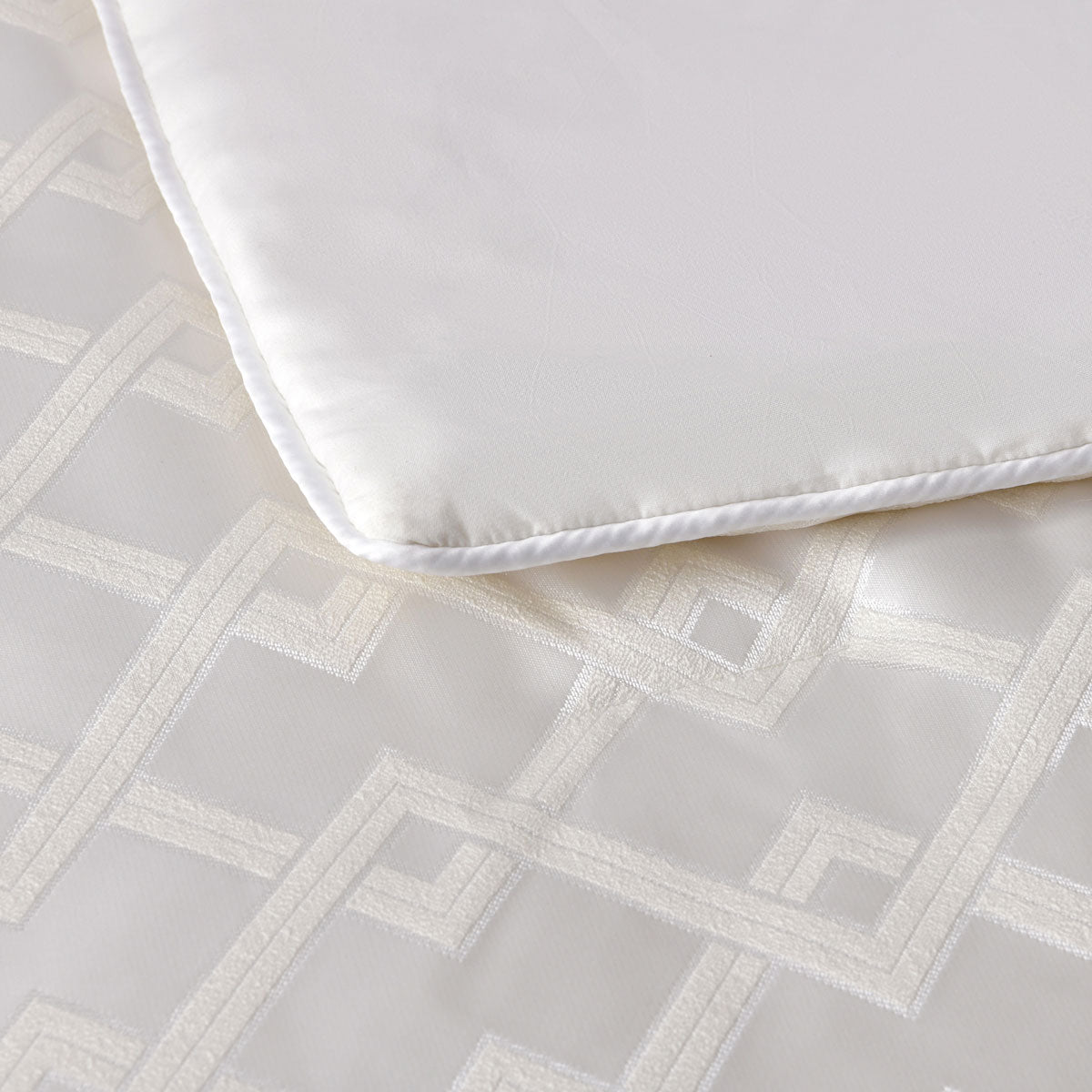 Bianca Firenze Pearl 6 Pcs Jacquard Geometric Comforter Set Super King 5