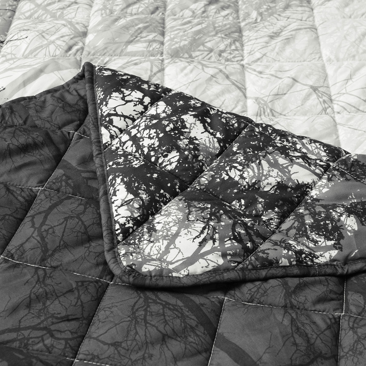 Bianca Boscage Black Forest Printed Quilted Polyester Coverlet Set Queen/King 5