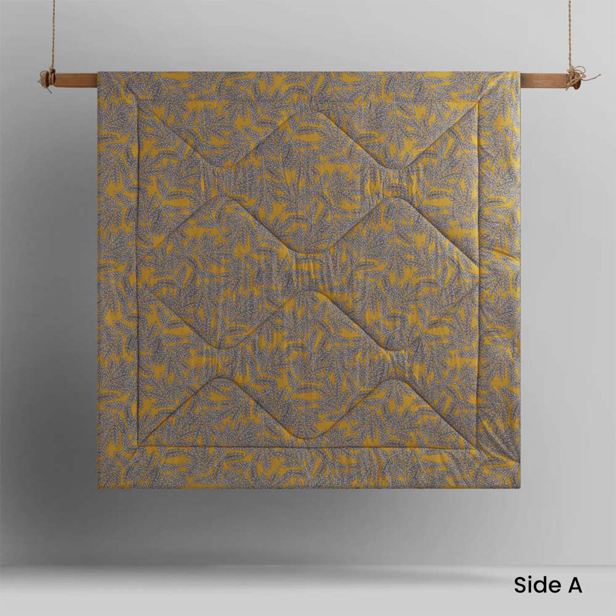 Accessorize Clove Washed Cotton Printed Reversible Comforter Set King 3