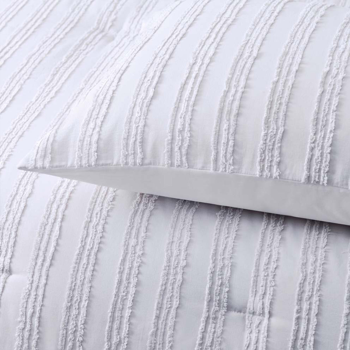 Vintage Design Homewares Reflections White 3 Piece Comforter Set King 3