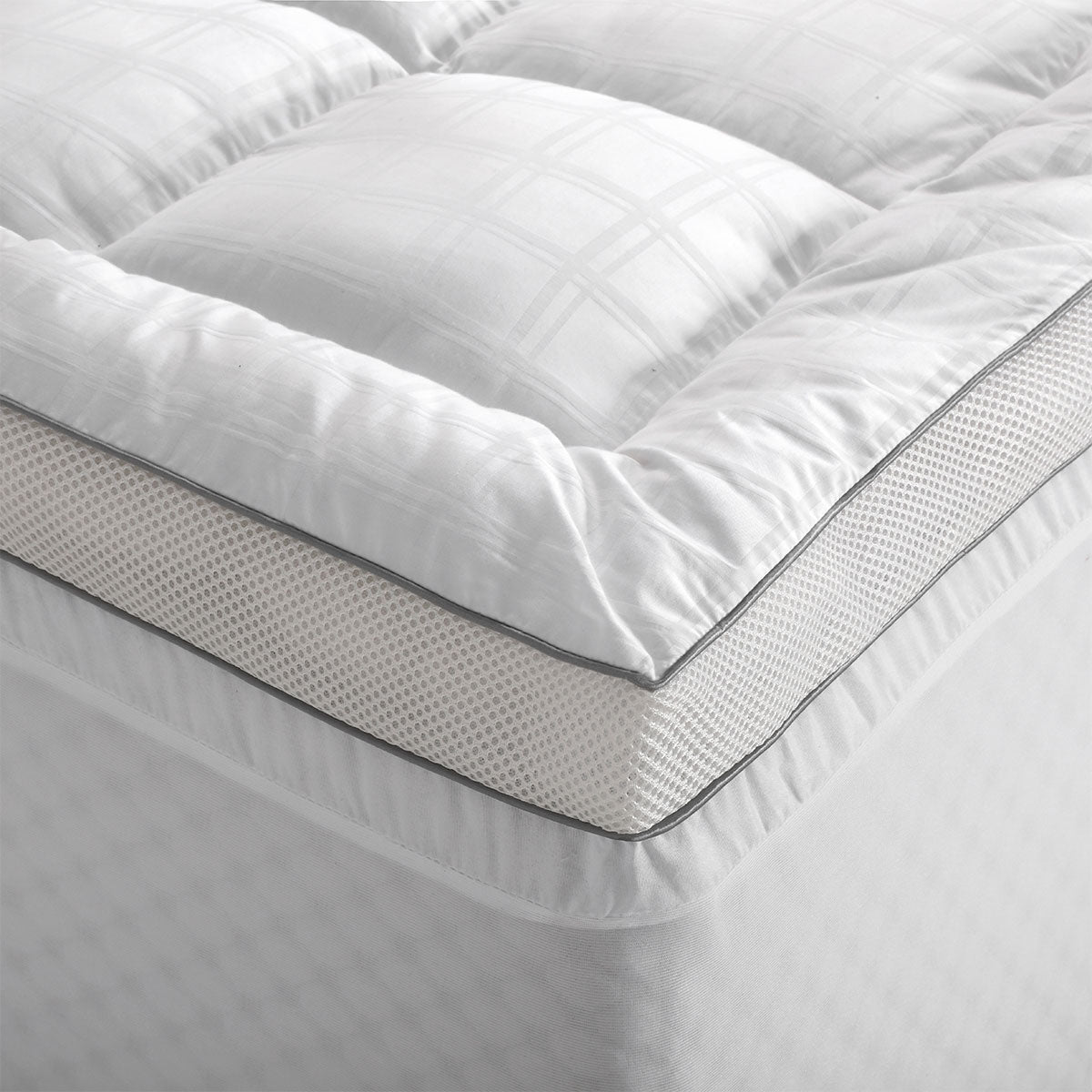 Accessorize Deluxe Hotel Mattress Topper King Single 3