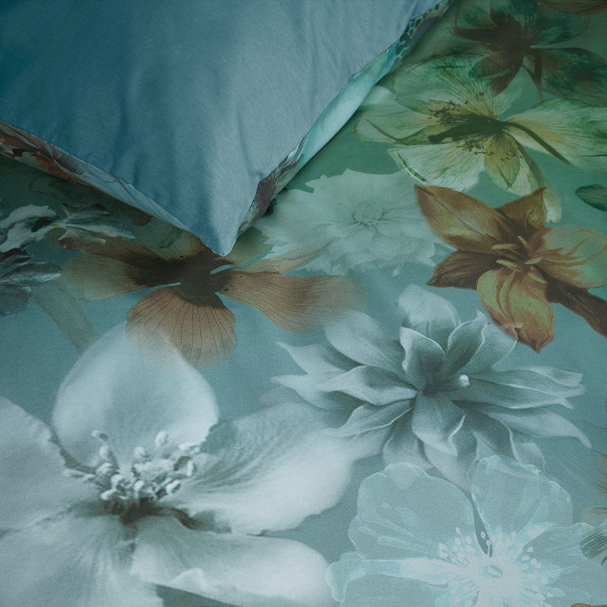 Bedding House Lou Blue Green Cotton Floral Quilt Cover Set King 3