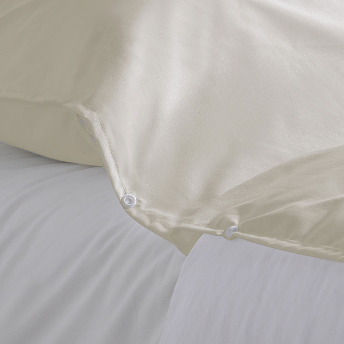 Accessorize Self Tanning Polyester Cotton Sheet Protector 145cm x 220cm White 3