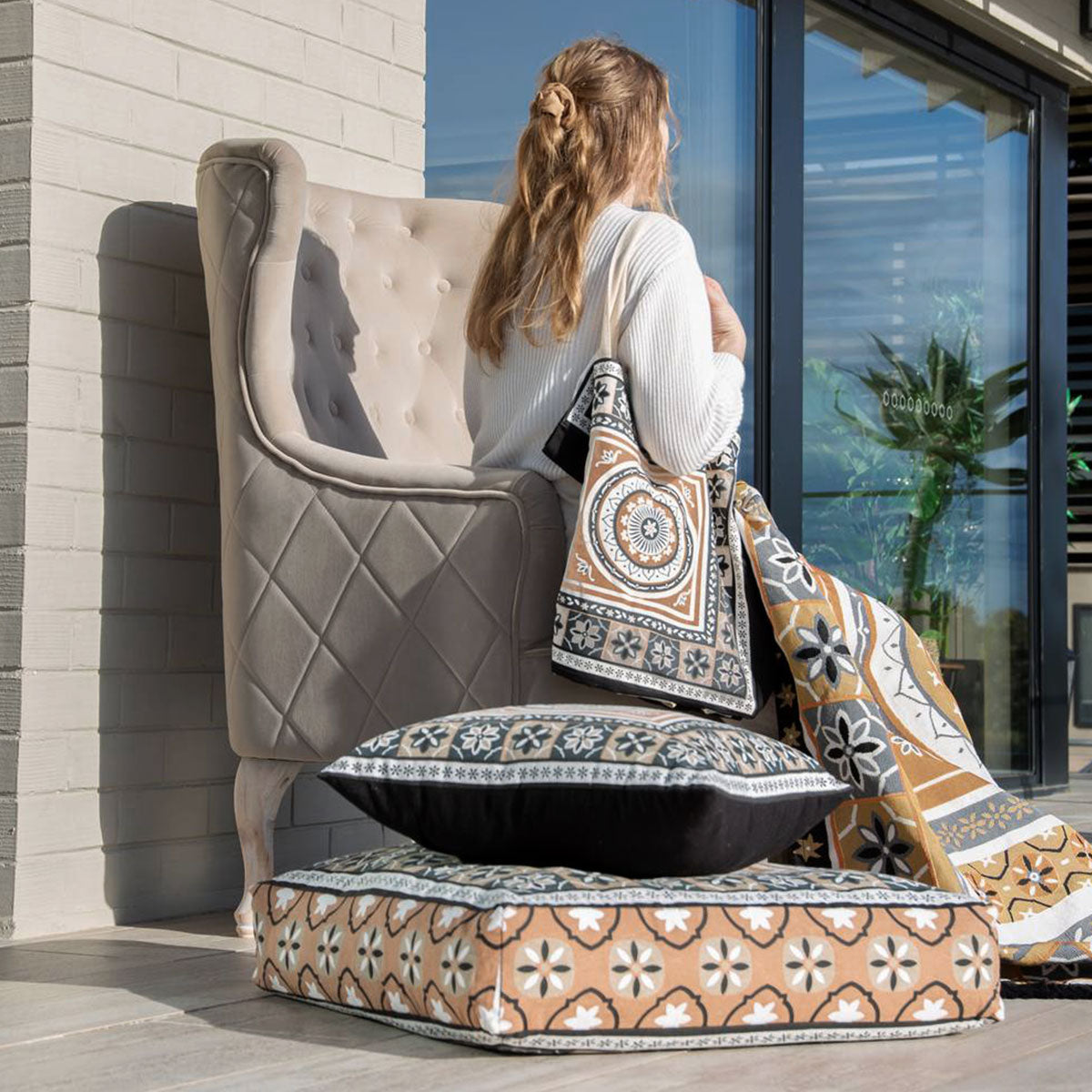 J Elliot Home Kasbah Luxury Fringe Throw 130 x 160cm Black 3