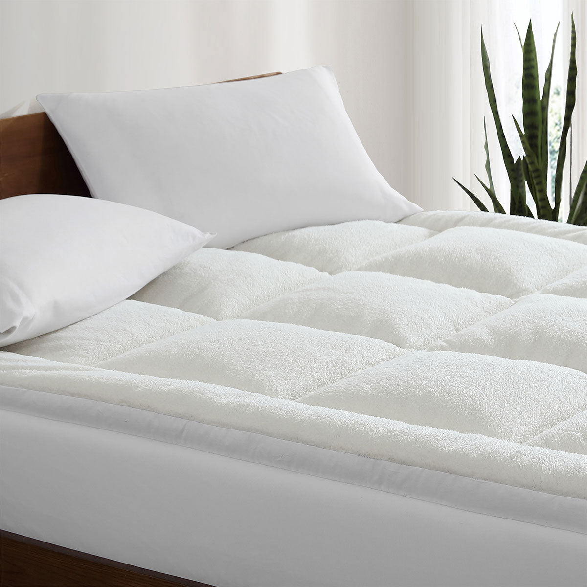 Ardor 1800GSM Reversible Mattress Topper Queen 3