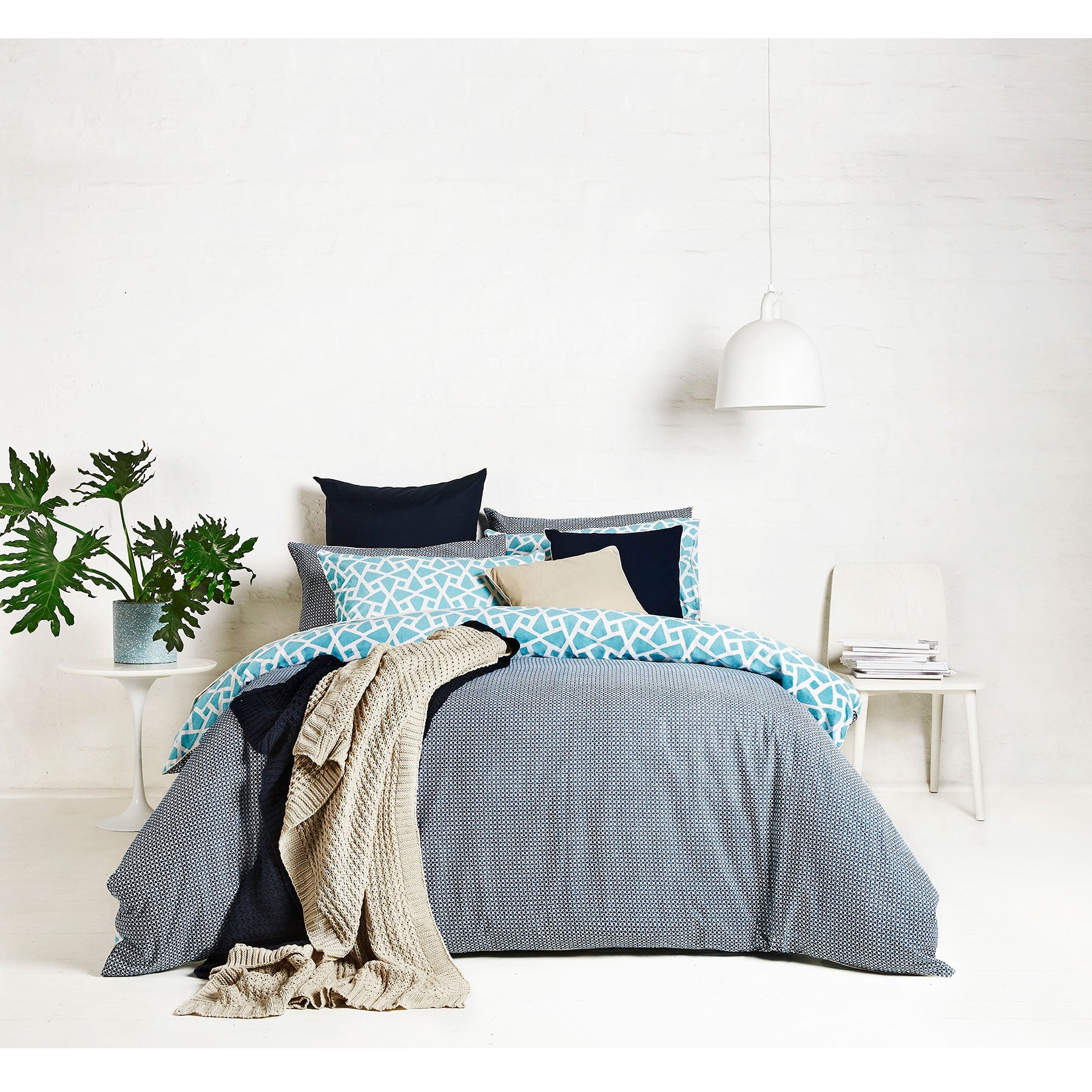 Ardor Coast Reversible Quilt Cover Set QUEEN 4