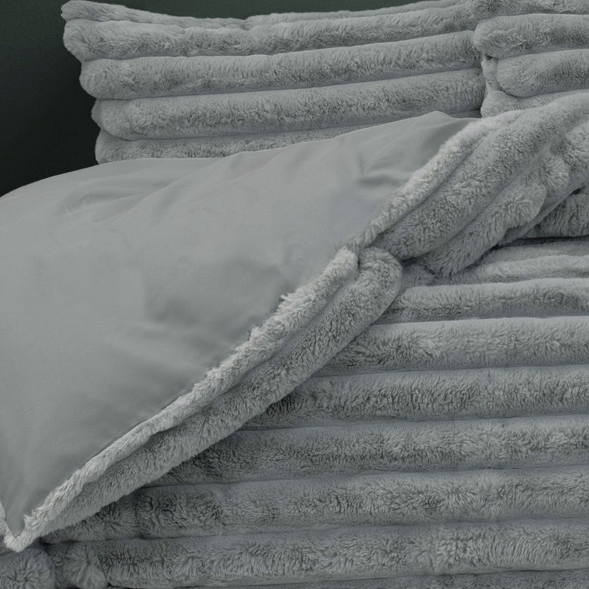 Ardor Jax Grey Chunky Faux Fur Quilt Cover Set Queen 3