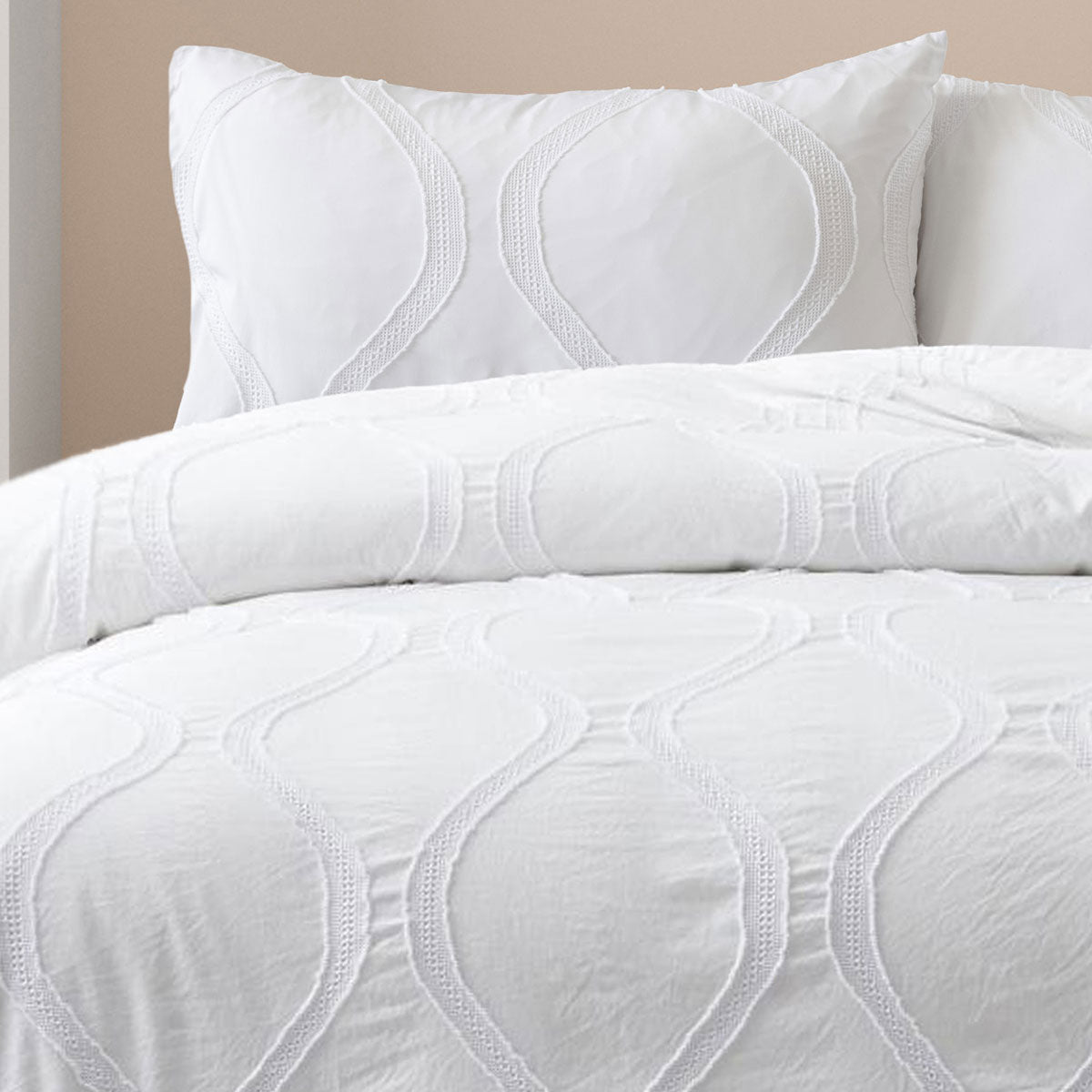 Ardor Lucy White Tufted Detail Quilt Cover Set Queen 3