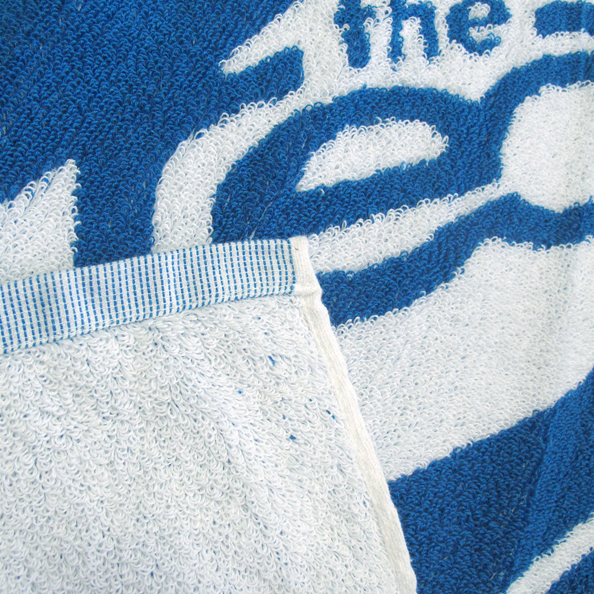 The Realm 100% Cotton Beach Towel 75 x 150 cm 3