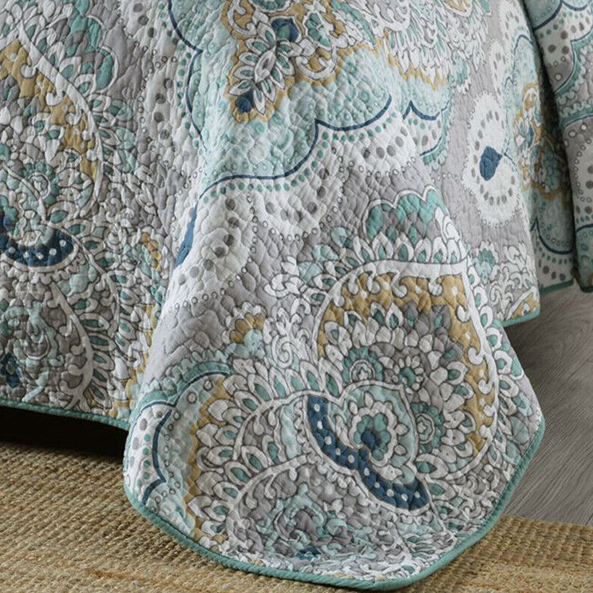 100% Cotton Cover Lightly Quilted Coverlet Set Regency Taupe Queen 4